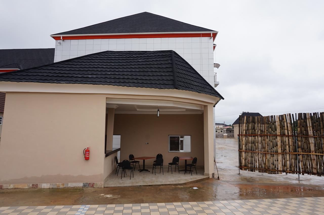 Aenon Suites Oshogbo Экстерьер фото