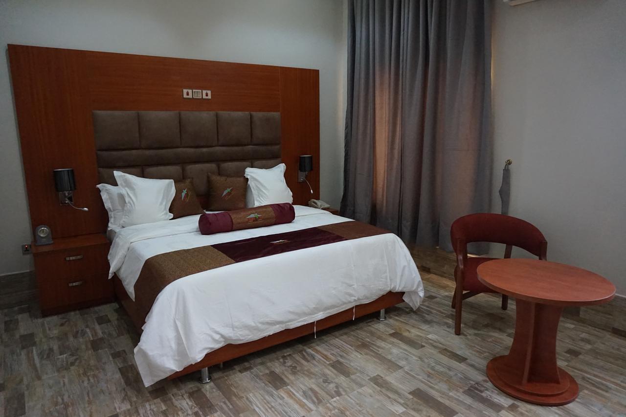 Aenon Suites Oshogbo Экстерьер фото