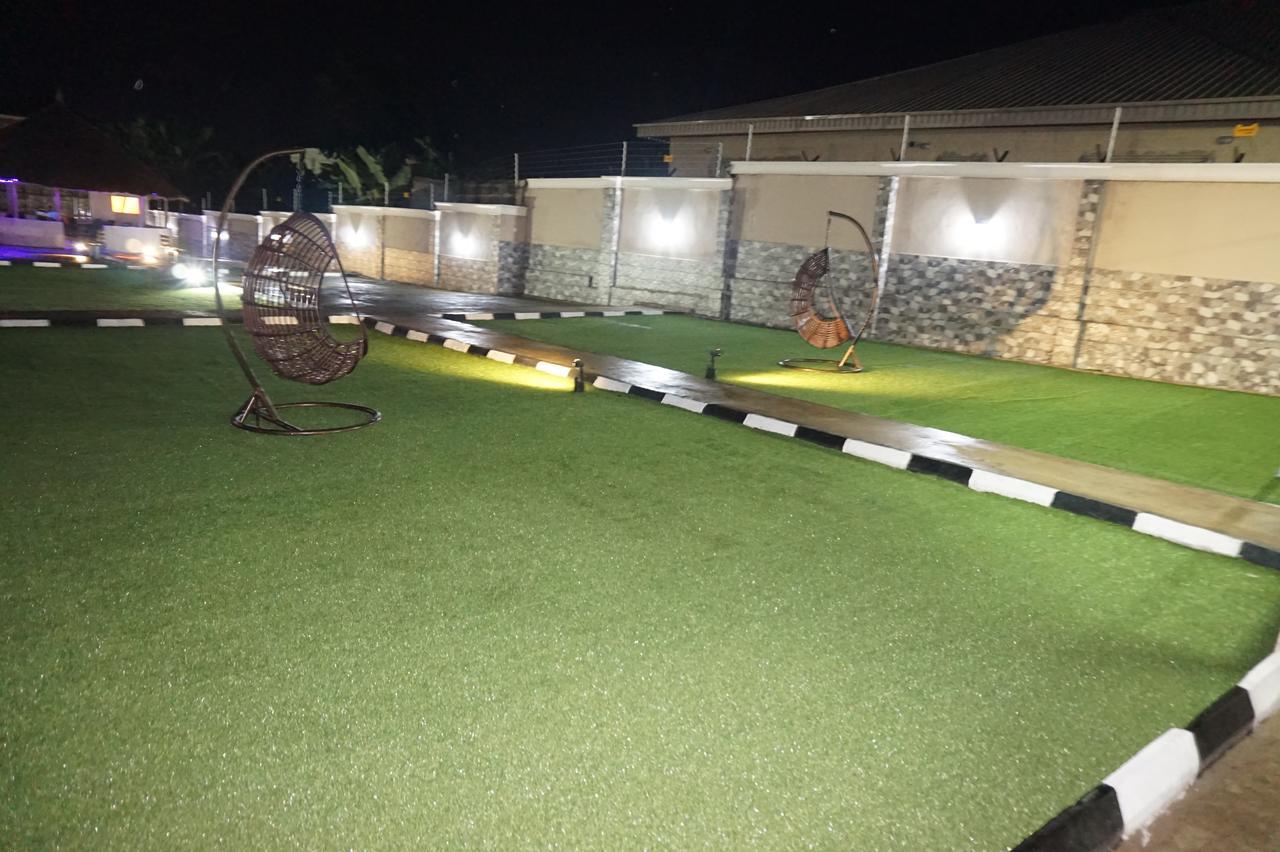 Aenon Suites Oshogbo Экстерьер фото