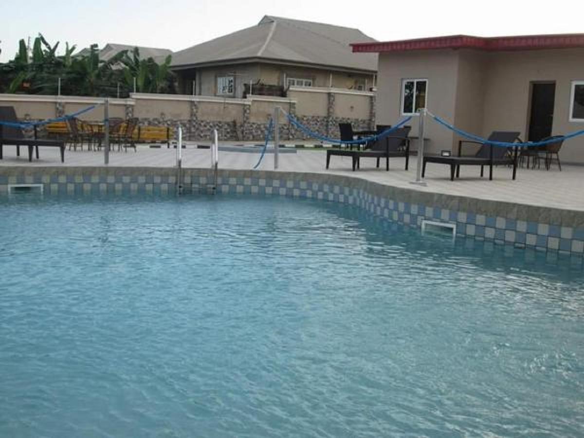 Aenon Suites Oshogbo Экстерьер фото
